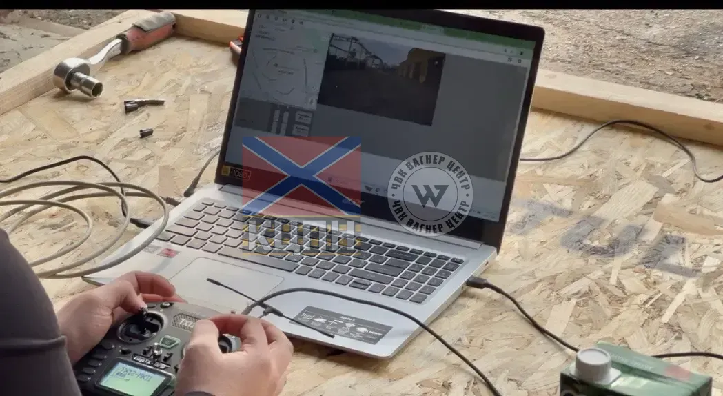 TARANTUL 2-1640 фото