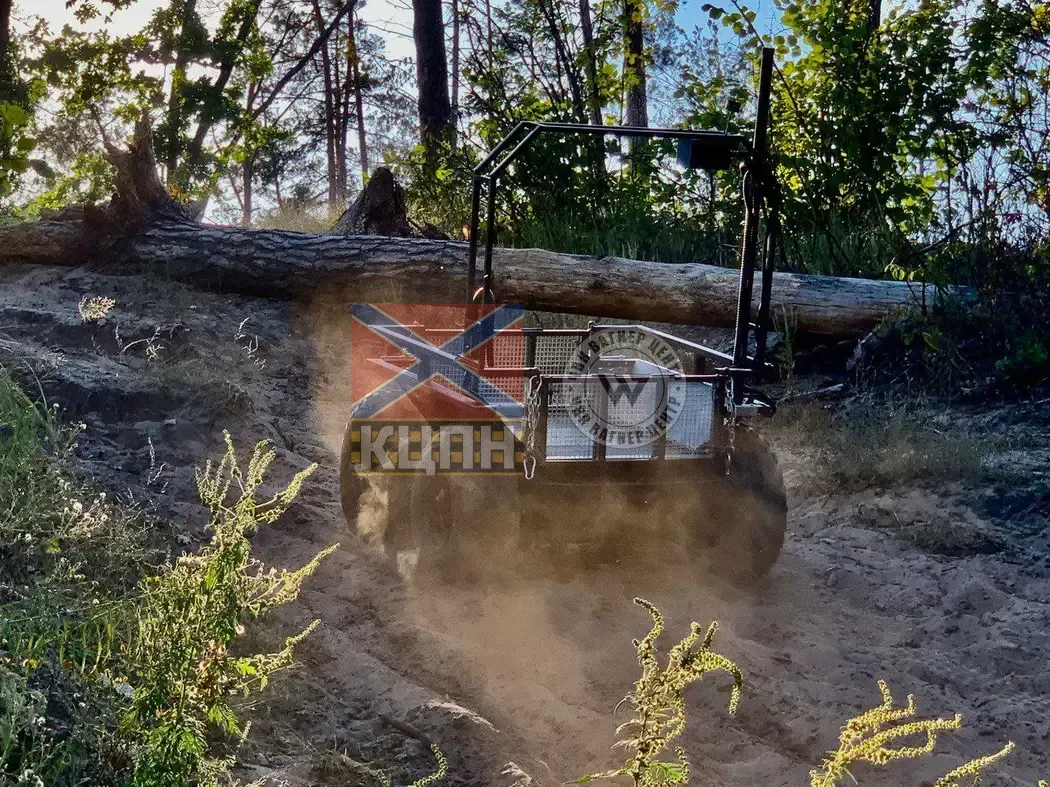 Наземний дрон Бандура 2-2458 фото