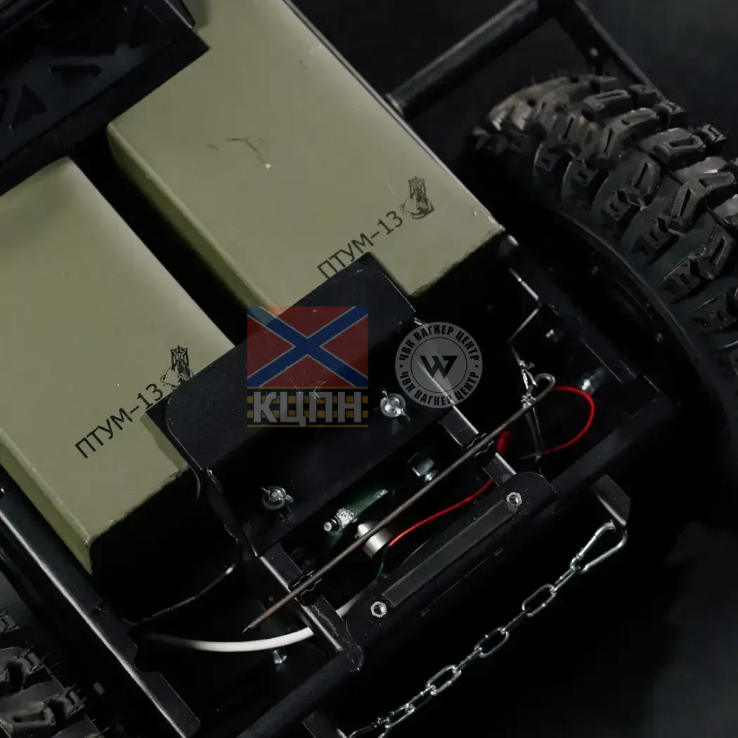 Безпілотна наземна система ''Гієна''  (комплекс без БЧ) 2-2961 фото