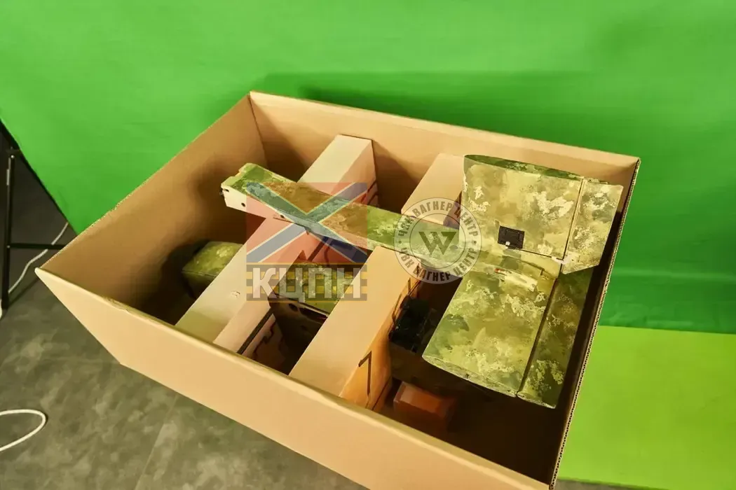 R2D2 1-2776 фото